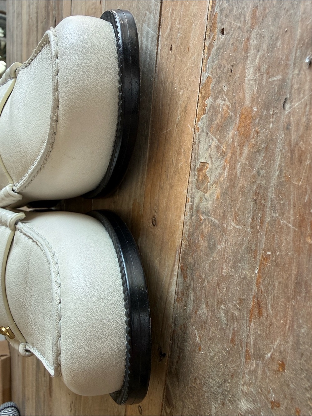SAINT LAURENT Le Loafer in Pearl - Picture 6 of 9